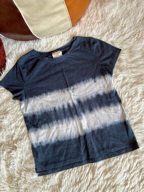 Cat & Jack Navy and White Tie-Dye Short Sleeve Tee